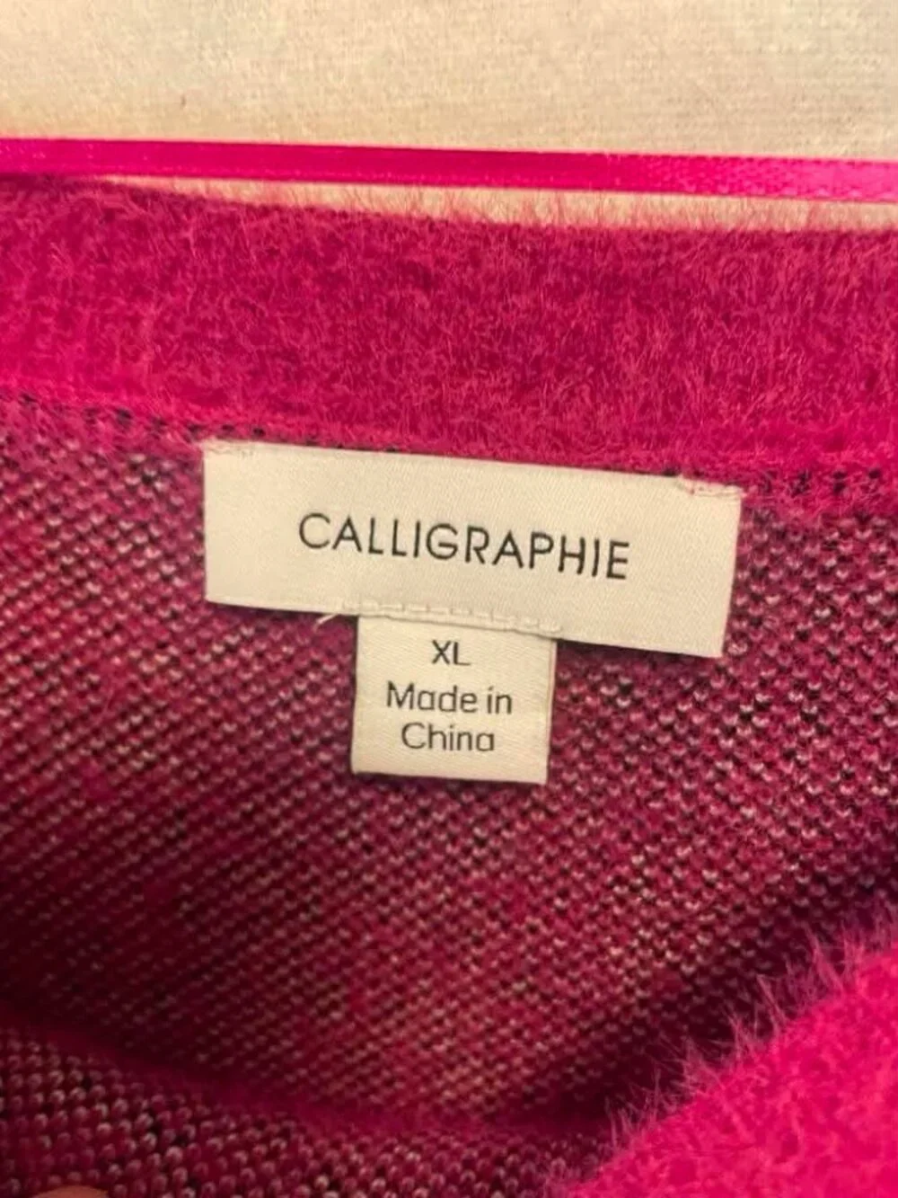 EUC Calligraphie Anthropologie Women's Dark Pink Soft Sweater size XL